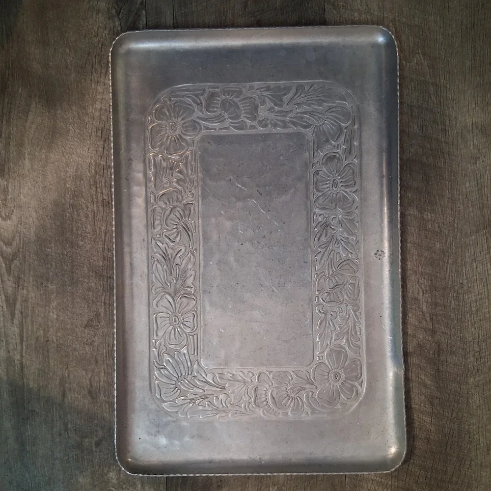 Vintage Hand Forged Everlast‎ Metal Rectangle Floral Tray